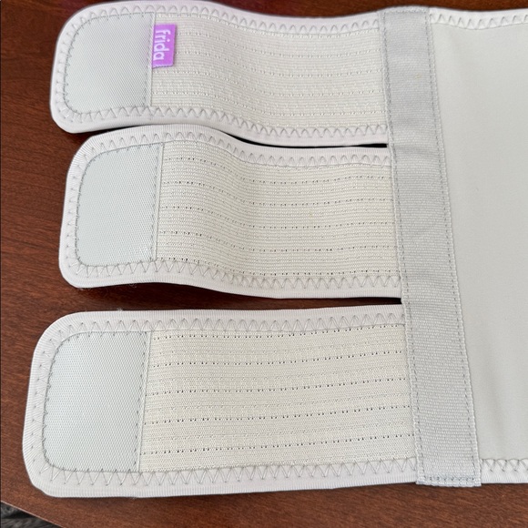 Frida Mom Abdominal Support Binder - Picture 8 of 9